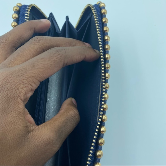 Rampage navy blue wallet with gold stubs - Picture 12 of 13